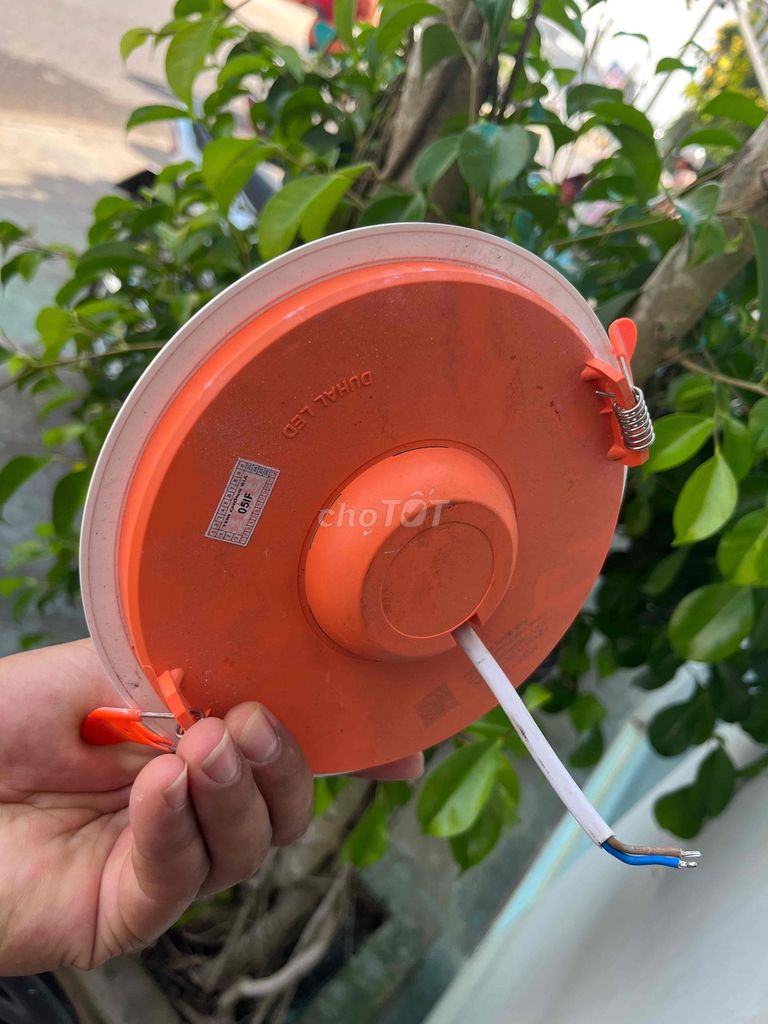 Đèn LED âm trần DUHAL Trắng 80 cái. Mua bán Đèn tại Thành phố Trà Vinh Trà Vinh được đăng bởi Vương Minh Luân hình 1