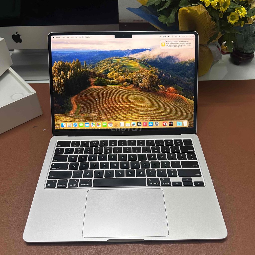 Macbook Air M2 16GB/256GB Bạc fullbox. Mua bán Laptop tại Quận Tân Phú Tp Hồ Chí Minh được đăng bởi Thien An hình 1