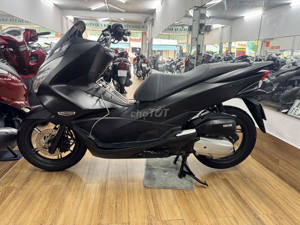 Honda Pcx 2014 bstp máy zin êm. Mua bán Xe máy tại Quận 8 Tp Hồ Chí Minh được đăng bởi Nguyễn Dương Nhân  hình 2