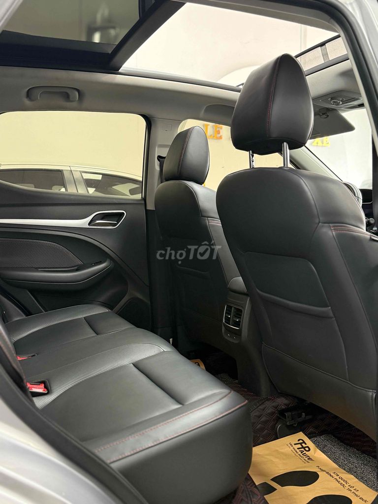 MG_ZS Luxury 2022 - 1 chủ đi ít chất xe đẹp ko lỗi. Mua bán Ô tô tại Thành phố Thủ Đức Tp Hồ Chí Minh được đăng bởi Khoa Nguyen Mua Bán Suzuki Miền Nam hình 9