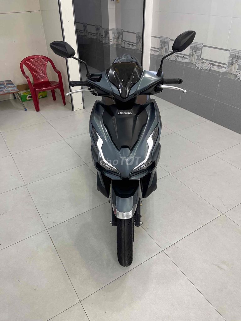 AB 160 ABS 7.900km chính chủ 60 có trả góp