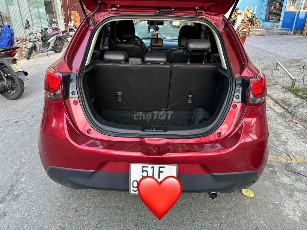 Mazda 2 2016 1.5 AT Hatchback - 100000 km. Mua bán Ô tô tại Quận 12 Tp Hồ Chí Minh được đăng bởi Hà hình 13