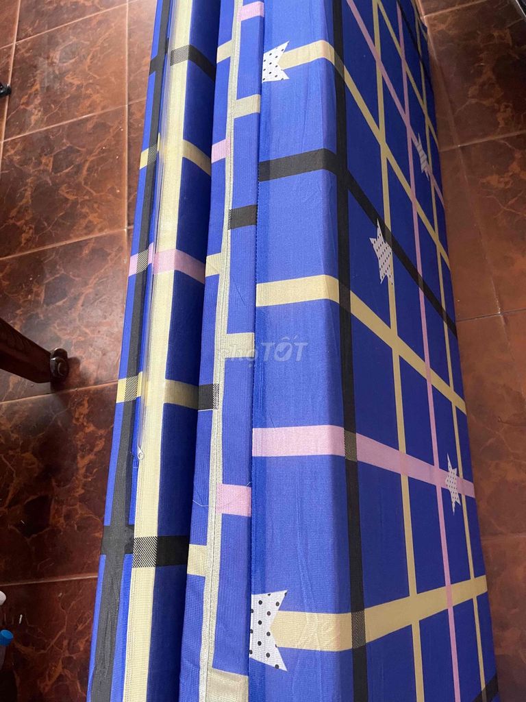 Đệm bông ép 1.8m x 2m 9 phân cũ. Mua bán Giường, chăn ga gối nệm tại Quận Lê Chân Hải Phòng được đăng bởi Nguyễn Mạnh Cường hình 1