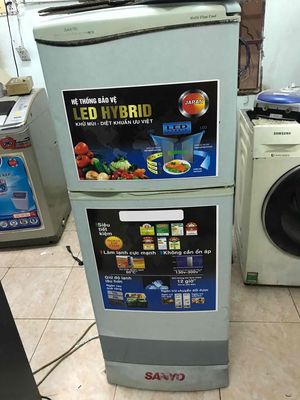 tủ lạnh Sanyo 120L