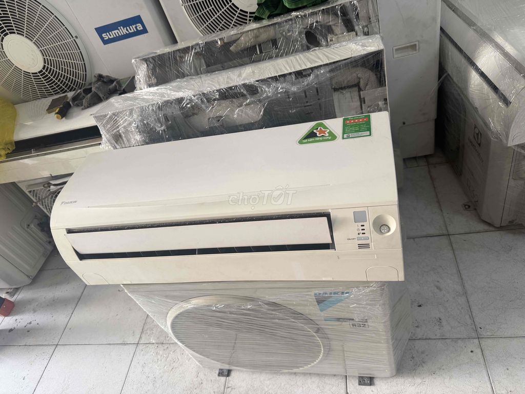 Máy lạnh Daikin 1Hp tiết kiệm điện gas 32 zin all. Mua bán Máy lạnh, điều hoà tại Quận Bình Tân Tp Hồ Chí Minh được đăng bởi Thịnh Khang Minh hình 1