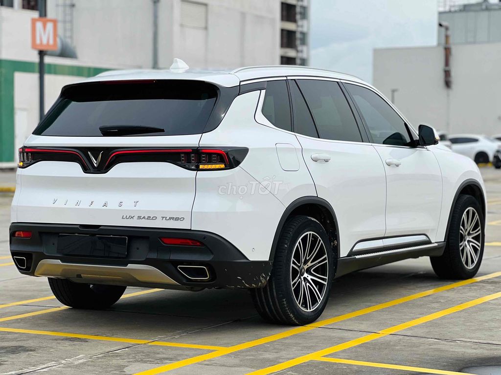 VinFast Lux SA2.0 Plus 2020 Siu Lướt 20.000 km. Mua bán Ô tô tại Quận Bình Tân Tp Hồ Chí Minh được đăng bởi Hoàng Thọ hình 5