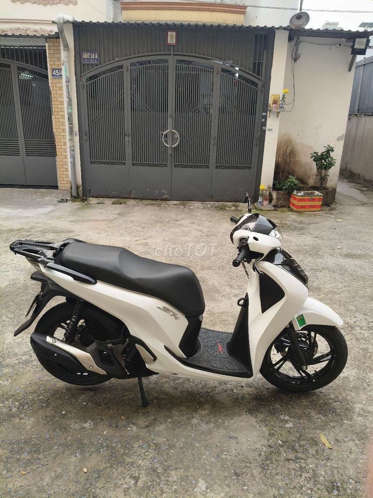 Honda SH 125 2018 Trắng
