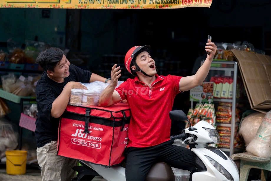 [ QUẬN 7] - TUYỂN NHÂN VIÊN GIAO HÀNG J&T