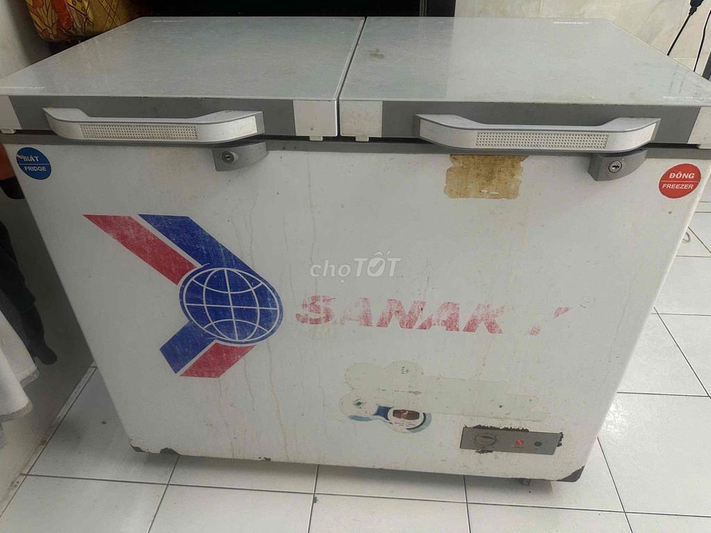 Tủ đông Sanaki 195L 2 ngăn Trắng. Mua bán Tủ lạnh tại Quận 3 Tp Hồ Chí Minh được đăng bởi Trung hình 1