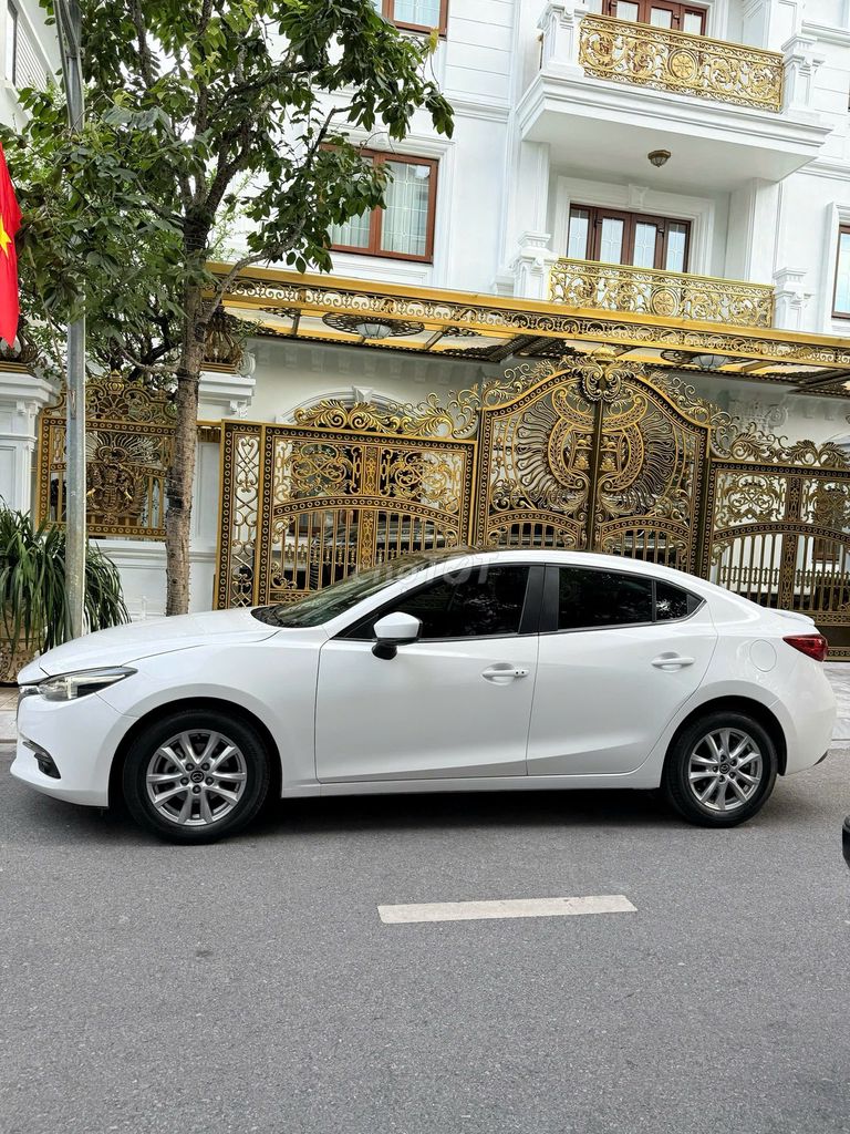 Mazda3 Facelift Full Option cuối 2018 cực mới.. Mua bán Ô tô tại Quận Hai Bà Trưng Hà Nội được đăng bởi Mr Hoàng Anh hình 7