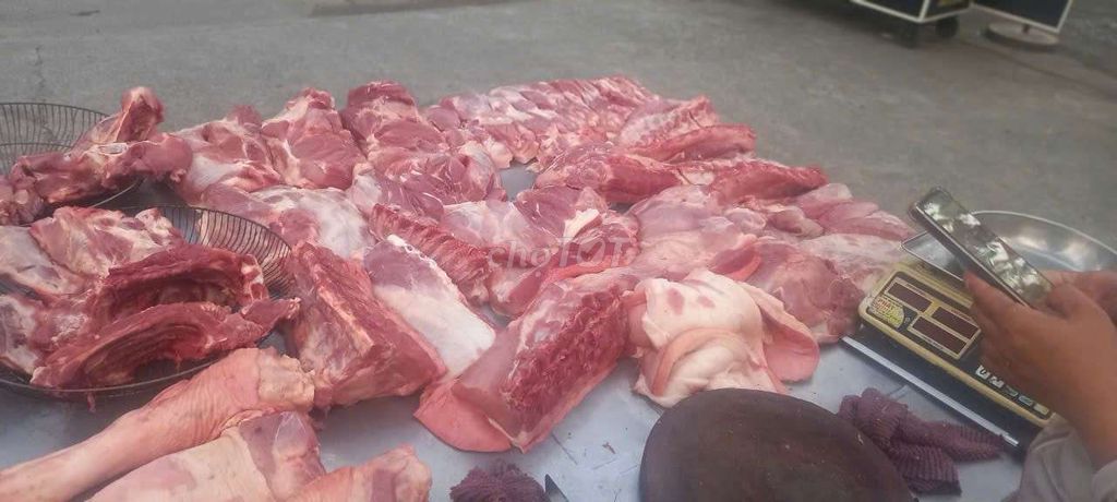 Thịt heo tươi sống nhà làm. Mua bán Đồ ăn, thực phẩm và các loại khác tại Quận 12 Tp Hồ Chí Minh được đăng bởi Sunny hình 1