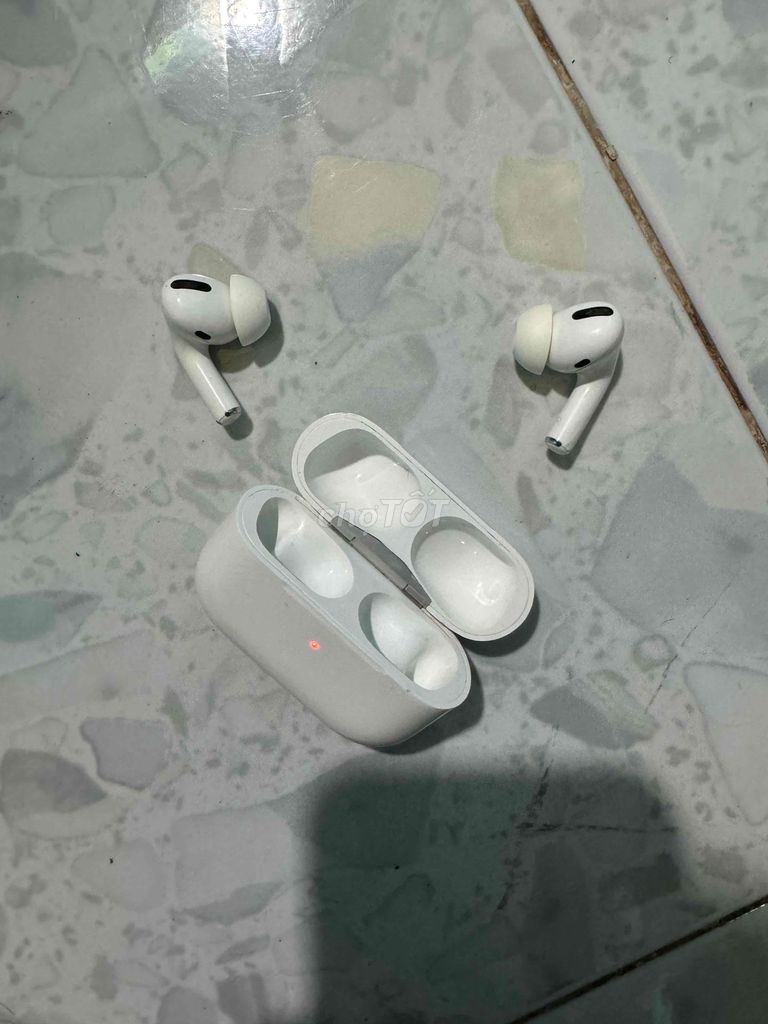 Airpod pro 1 dư xài mới 97%. Mua bán Tivi, Âm thanh tại Quận 5 Tp Hồ Chí Minh được đăng bởi Nguyễn Khánh Minh hình 1