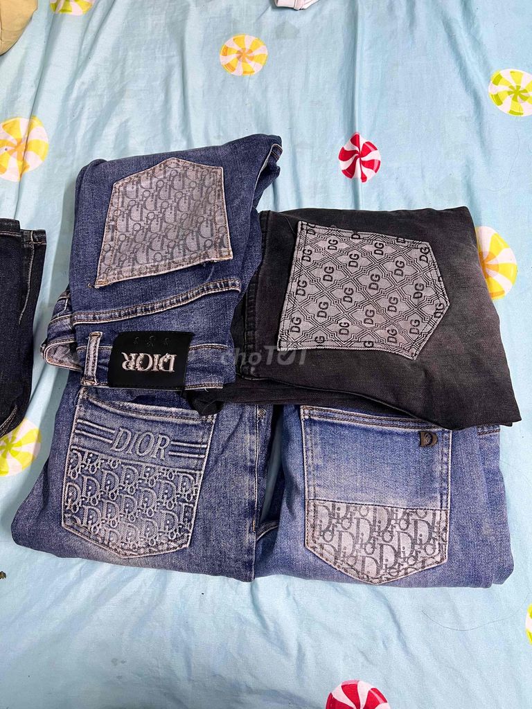 Quần bò Nam size 29-30 kèm áo phông