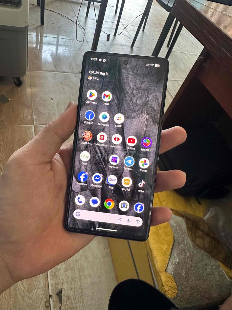 Google Pixel 7 128GB Đen Quốc tế. Mua bán Điện thoại tại Quận Liên Chiểu Đà Nẵng được đăng bởi Vũ Anh Tú hình 1