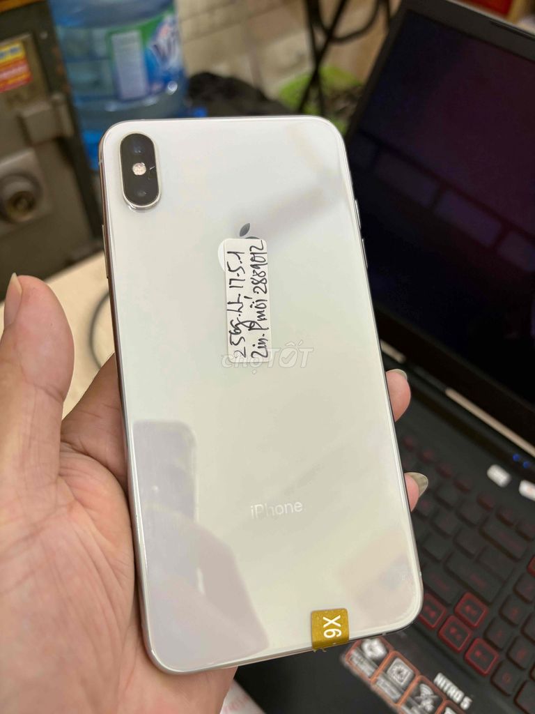 iPhone Xs Max 256GB Trắng Quốc tế 99%. Mua bán Điện thoại tại Quận Thanh Xuân Hà Nội được đăng bởi Duy hình 1