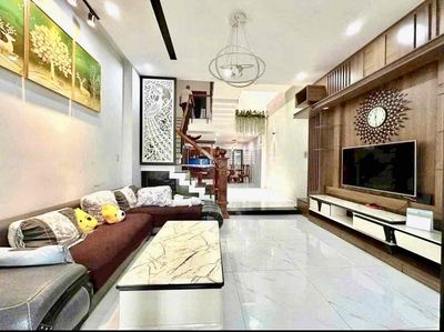 Аренда · 4 комн. · 100 м² · Quận Cẩm Lệ, ул. Đường Mai Chí Thọ