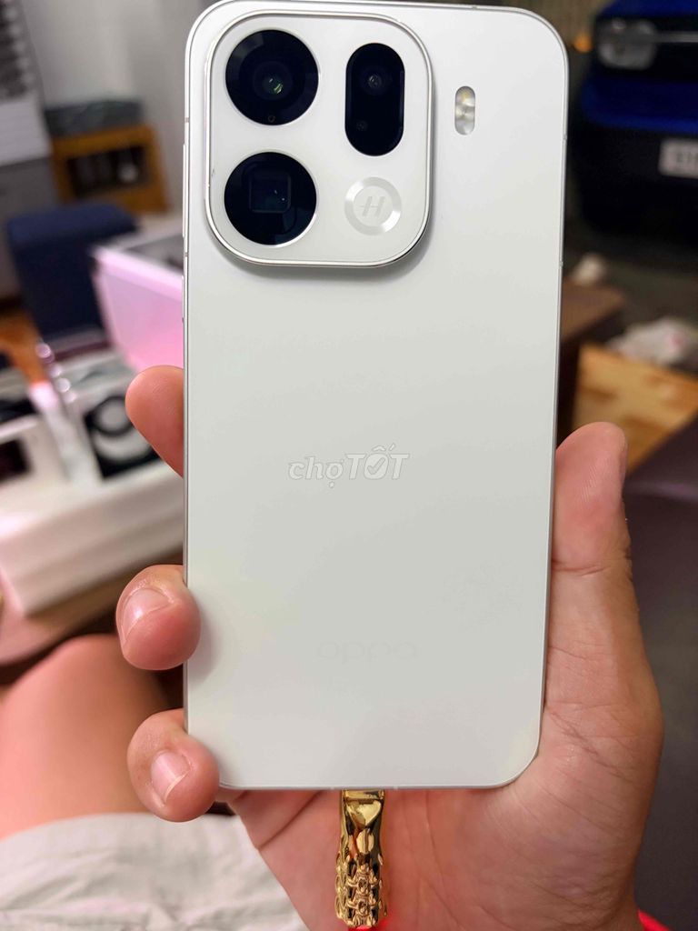 Oppo Find X9 Pro 16GB/512GB Trắng. Mua bán Điện thoại tại Thành phố Bà Rịa Bà Rịa - Vũng Tàu được đăng bởi Trần Tùng hình 1