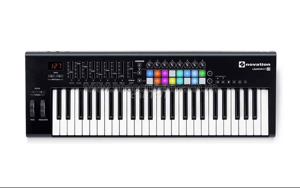 MIDI Keyboard Novation Launchkey 49 Đen 49 phím. Mua bán Nhạc cụ tại Quận 11 Tp Hồ Chí Minh được đăng bởi Hàn Tú hình 1