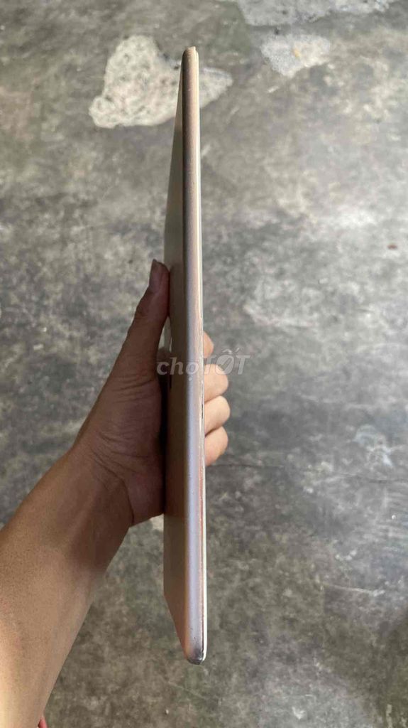 iPad Air 2 16g wifi. Mua bán Máy tính bảng tại Quận 4 Tp Hồ Chí Minh được đăng bởi bảo hình 4