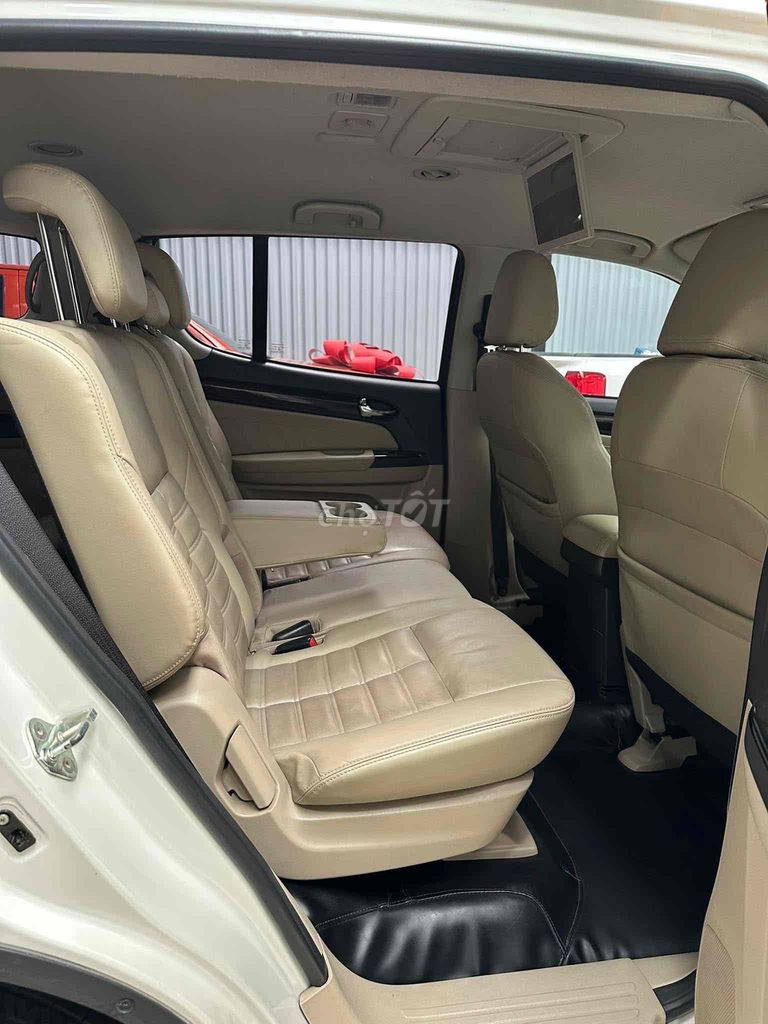 Isuzu Mu X 2018 1.9 4X2 AT. Mua bán Ô tô tại Thành phố Buôn Ma Thuột Đắk Lắk được đăng bởi Hiếu Đắk Lắk hình 14