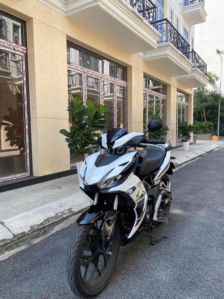 Honda Winner X V3 2023. Mua bán Xe máy tại Quận 6 Tp Hồ Chí Minh được đăng bởi Nhi hình 1