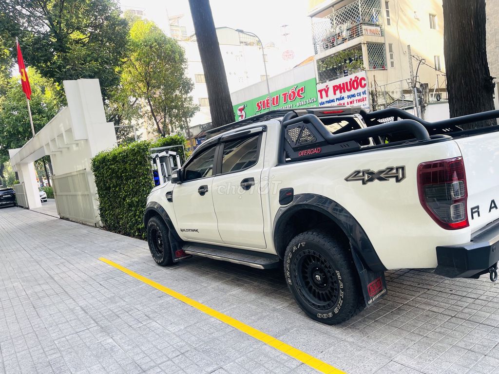 Wildtrak 3.2AT HAI CẦU 4x4 ĐĂNG KÝ 2017 Biển SG. Mua bán Ô tô tại Quận 3 Tp Hồ Chí Minh được đăng bởi DƯƠNG KHANG hình 7