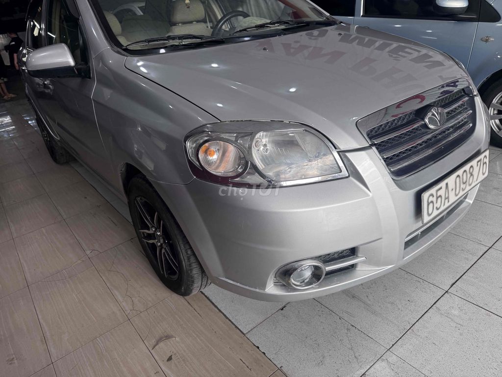 Daewoo Gentra màu Bạc. Mua bán Ô tô tại Quận Bình Thuỷ Cần Thơ được đăng bởi Phi hình 4