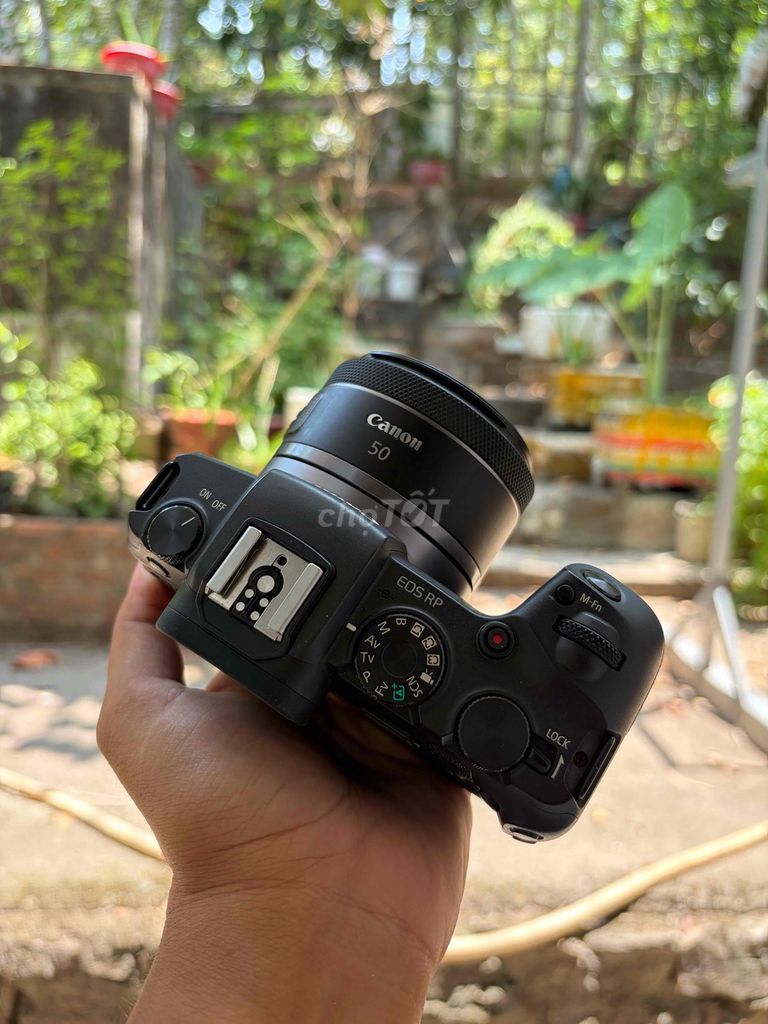 Máy ảnh Canon EOS RP Đen. Mua bán Máy ảnh, Máy quay tại Thành phố Phú Quốc Kiên Giang được đăng bởi Trung hình 1