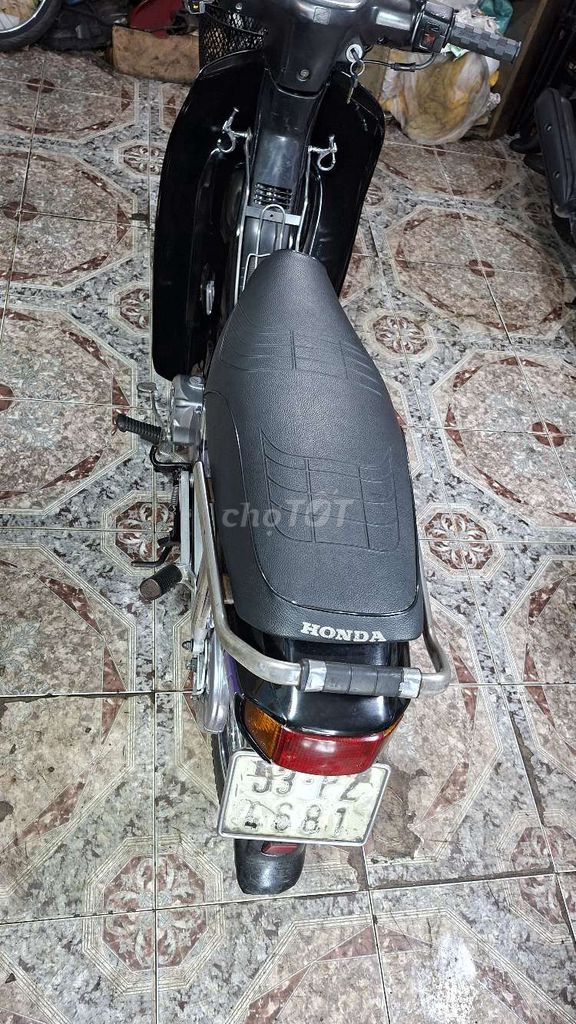 Bán Honda Dream lùn Thái đời 1997 giấy tờ hợp lệ. Mua bán Xe máy tại Quận Tân Bình Tp Hồ Chí Minh được đăng bởi Đình Khương hình 7