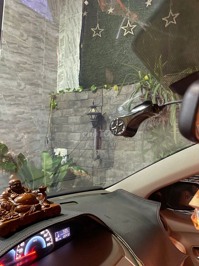 Toyota Vios G 2011 số tự động màu bạc. Mua bán Ô tô tại Quận Cẩm Lệ Đà Nẵng được đăng bởi Nguyễn Đức Trưởng hình 10