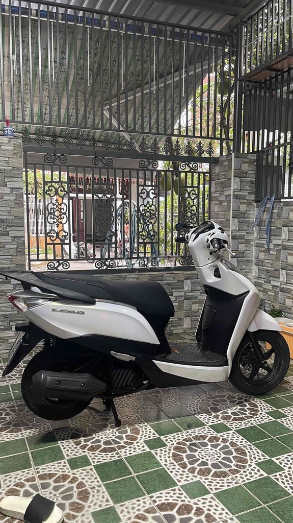 Xe Lead 125 2016. Mua bán Xe máy tại Quận Cẩm Lệ Đà Nẵng được đăng bởi Tấn Hoàng hình 2