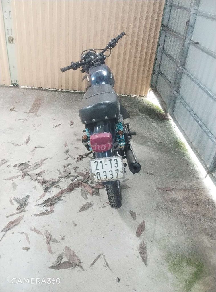 Bán xe Minsk của Nga cavet HQCN. Mua bán Xe máy tại Thị xã Phú Mỹ Bà Rịa - Vũng Tàu được đăng bởi Garage Xe Hơi Trường Hải hình 4