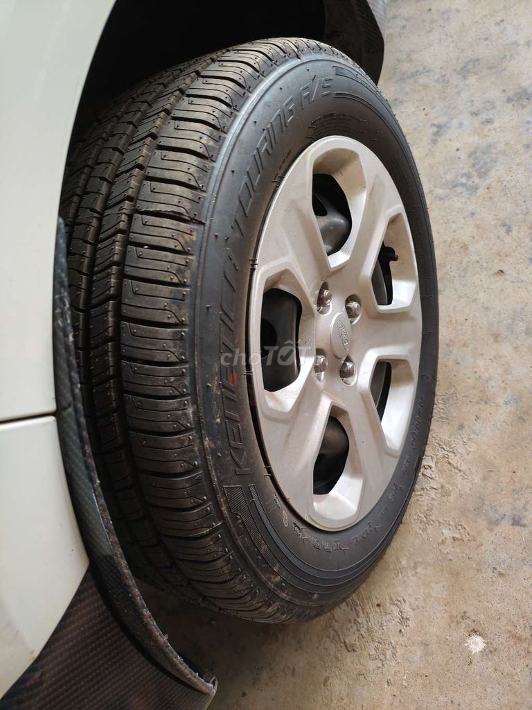 Ford EcoSport Trắng 170000 km. Mua bán Ô tô tại Huyện Krông Pắc Đắk Lắk được đăng bởi Nhan hình 4