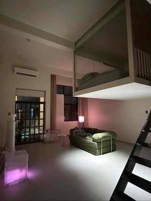 sang nhượng duplex gác cao 2m q4 rộng rãi sạch sẽ gần trường đại học