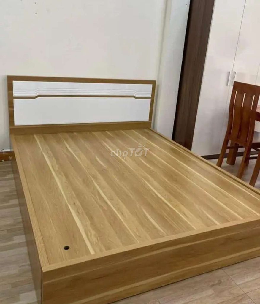 GIƯỜNG HỘP GỖ CÔNG NGHIỆP MDF 1M8*2M CÓ HỘP KÉO