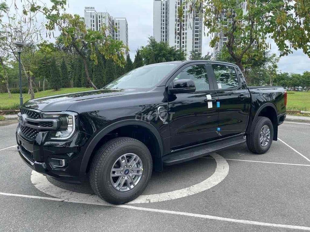 Ford Ranger 2025 XLS 2.0L 4x2 Số Tự Động 1 cầu. Mua bán Ô tô tại Huyện Châu Thành Tiền Giang được đăng bởi Đại Lý Ford Tiền Giang  hình 4