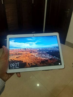 Máy tính bảng hawai như hình cho con pin tốt. Mua bán Máy tính bảng tại Quận Sơn Trà Đà Nẵng được đăng bởi tu