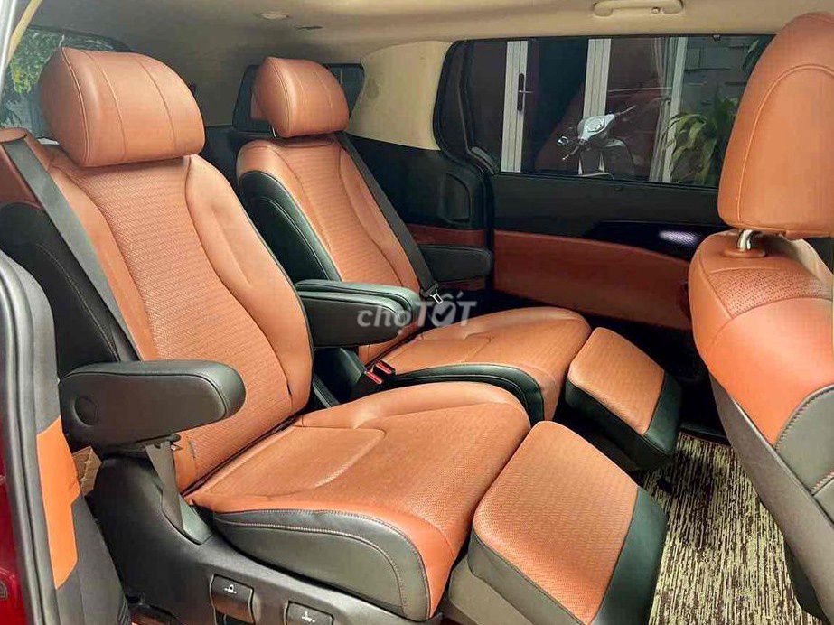 KIA Carnival 2022 2.2D Signature 64.000 km. Mua bán Ô tô tại Quận Gò Vấp Tp Hồ Chí Minh được đăng bởi Ca Thị Thanh Huệ hình 4