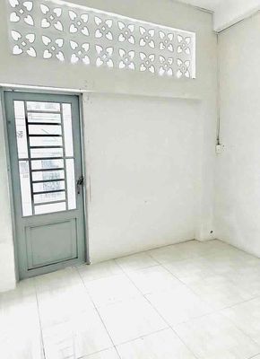 Аренда · 3 комн. · 30 м² · Quận 11, ул. Đường Thái Phiên