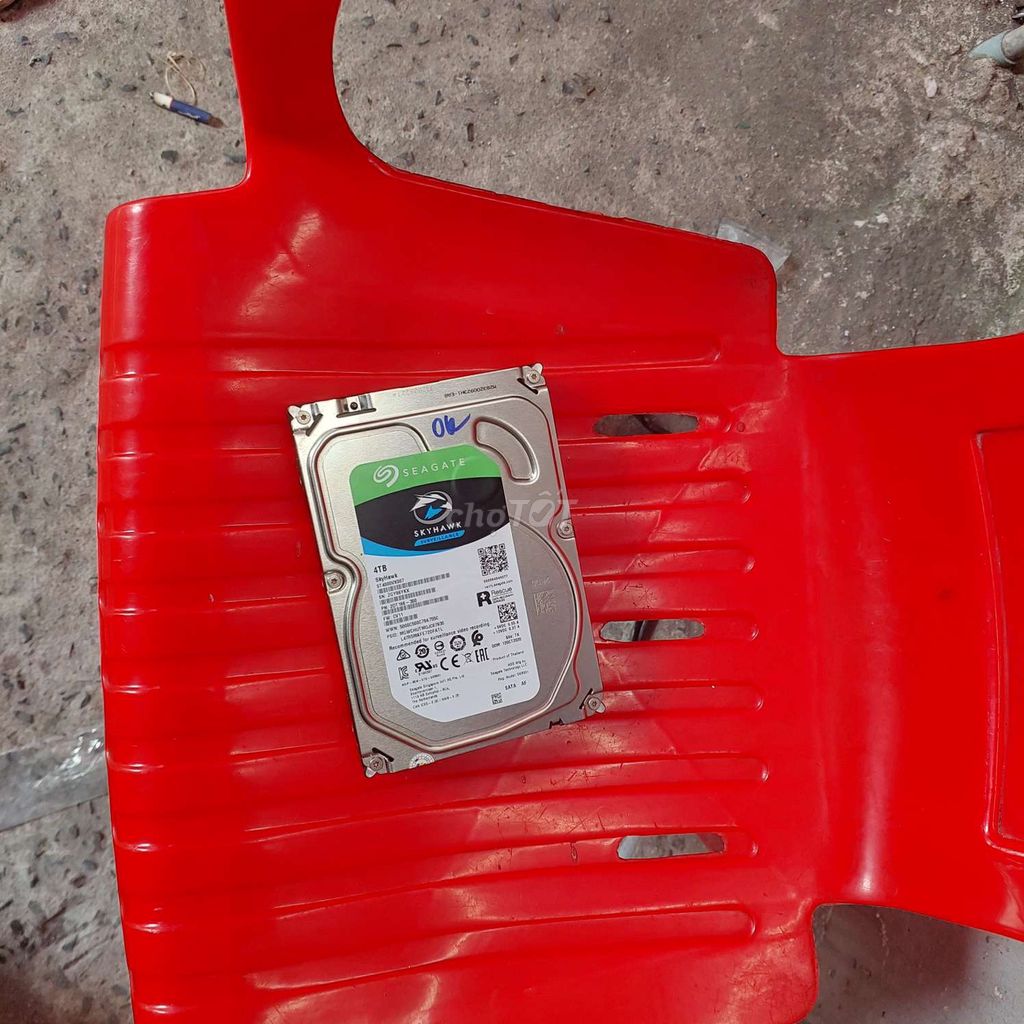 HDD SEGATE 4TB zin tem fpt . Mua bán Linh kiện (RAM, Card...) tại Quận 11 Tp Hồ Chí Minh được đăng bởi hb computer hình 1