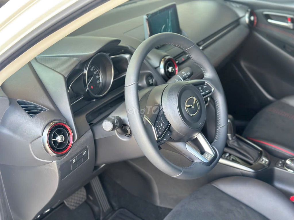 Mazda 2 2024 Sport Luxury. Mua bán Ô tô tại Quận Bình Tân Tp Hồ Chí Minh được đăng bởi Khanh Lý hình 4