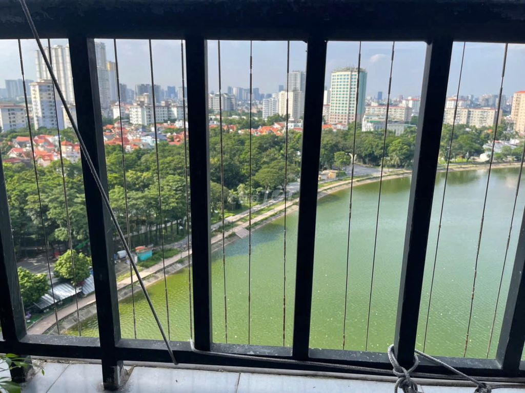 Cho Thuê Căn hộ Đủ đồ, View hồ, Tràn Ngập Hơi Thở Tự Nhiên