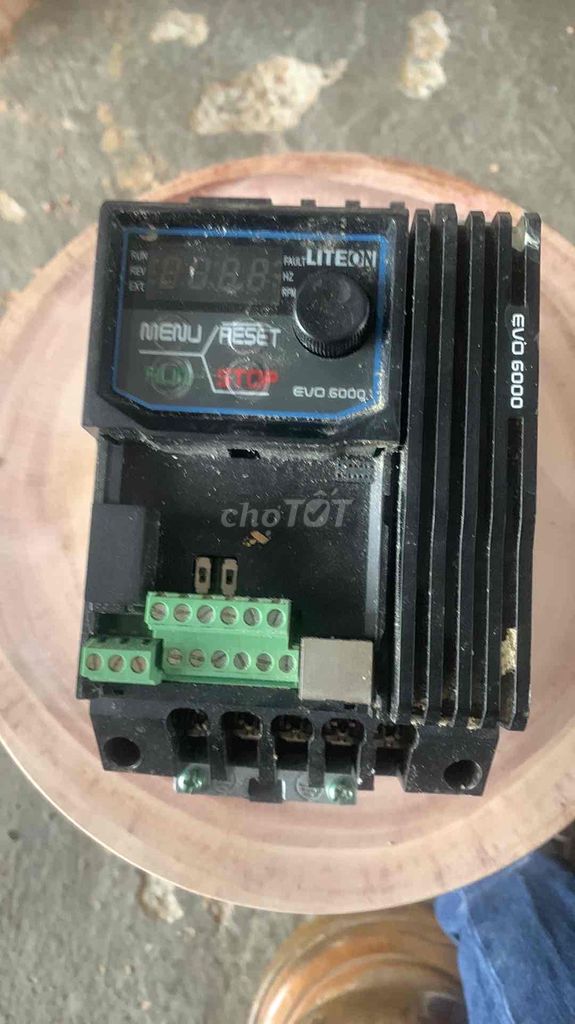 có cục máy EVO6000 như hinh can bán. Mua bán Phương tiện khác tại Huyện Bình Lục Hà Nam được đăng bởi huy hoà hình 5