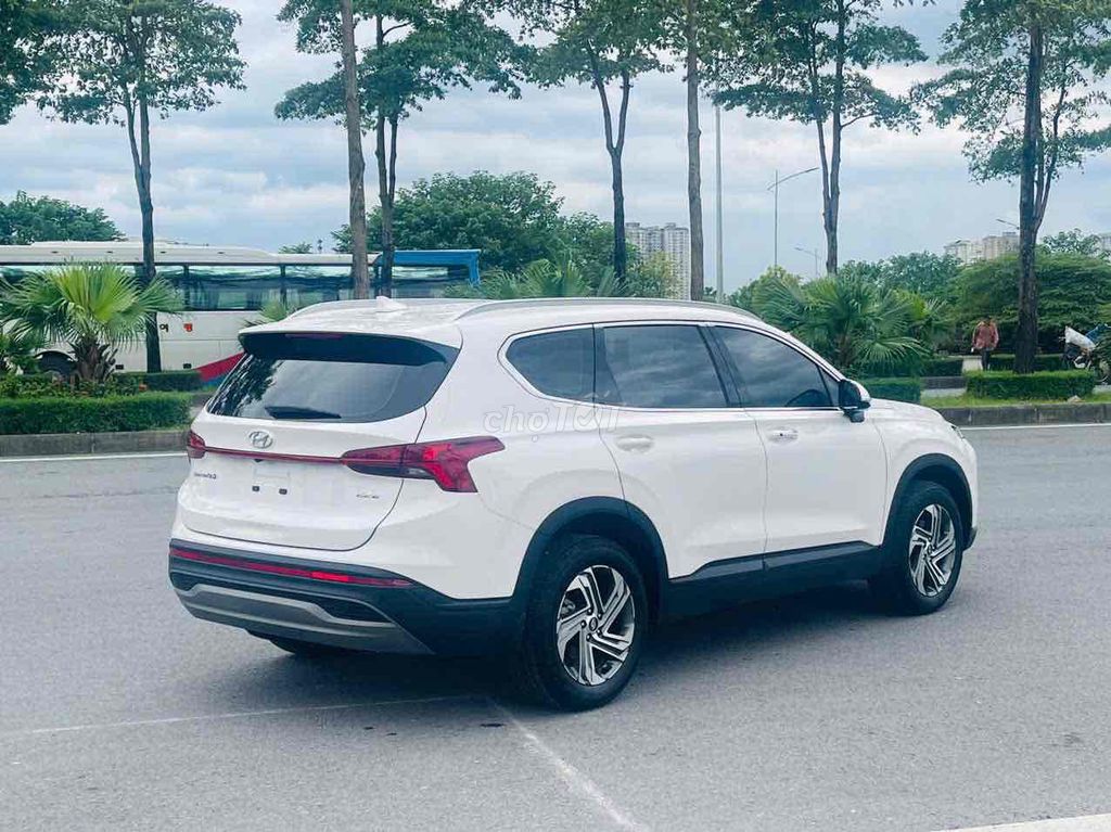 Hyundai Santafe 2024 2.2 tiêu chuẩn 2,3 vạn km!. Mua bán Ô tô tại Quận Hoàng Mai Hà Nội được đăng bởi Dương Xuân Trường hình 4