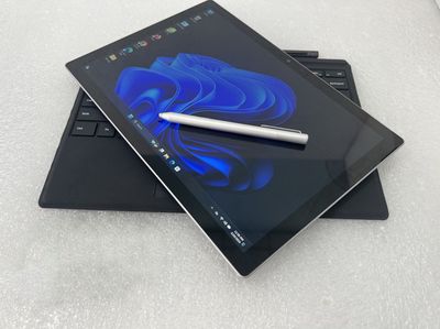 Surface Pro 7 i5 16G 256G 12.3 cảm ứng tách rời. Mua bán Laptop tại Quận 12 Tp Hồ Chí Minh được đăng bởi LaptopNSC