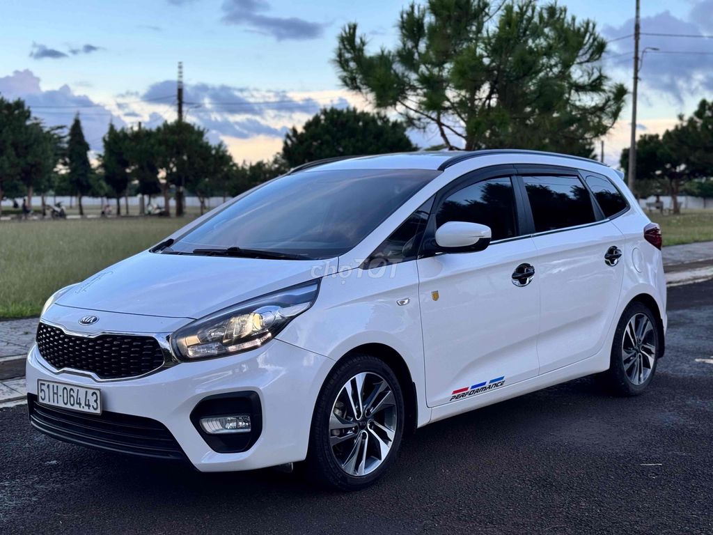 Kia Rondo 2019 Rondo GMT - 95000 km. Mua bán Ô tô tại Thành phố Pleiku Gia Lai được đăng bởi Phạm Tiến Hoàng hình 6