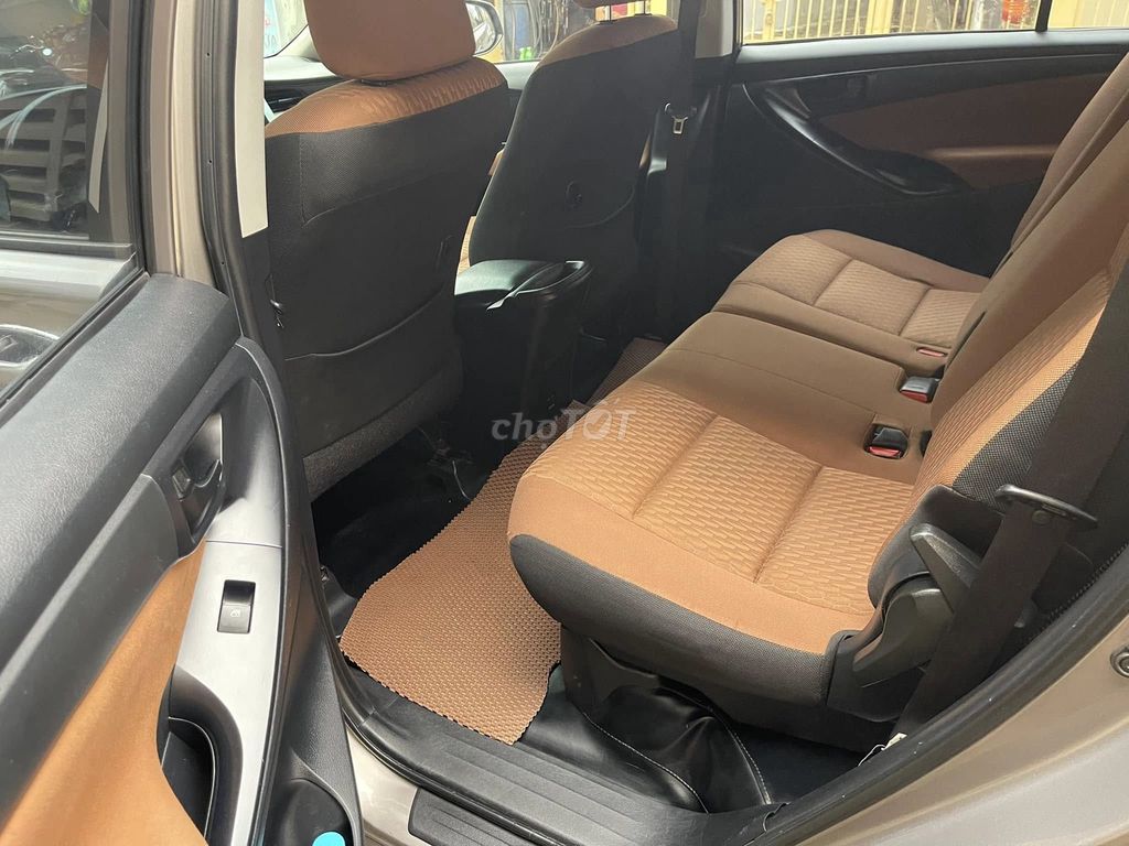 Toyota Innova 2018 2.0E - 120,000 km tuyệt đẹp.. Mua bán Ô tô tại Thành phố Thủ Đức Tp Hồ Chí Minh được đăng bởi Đức Xe Chất 9X hình 8