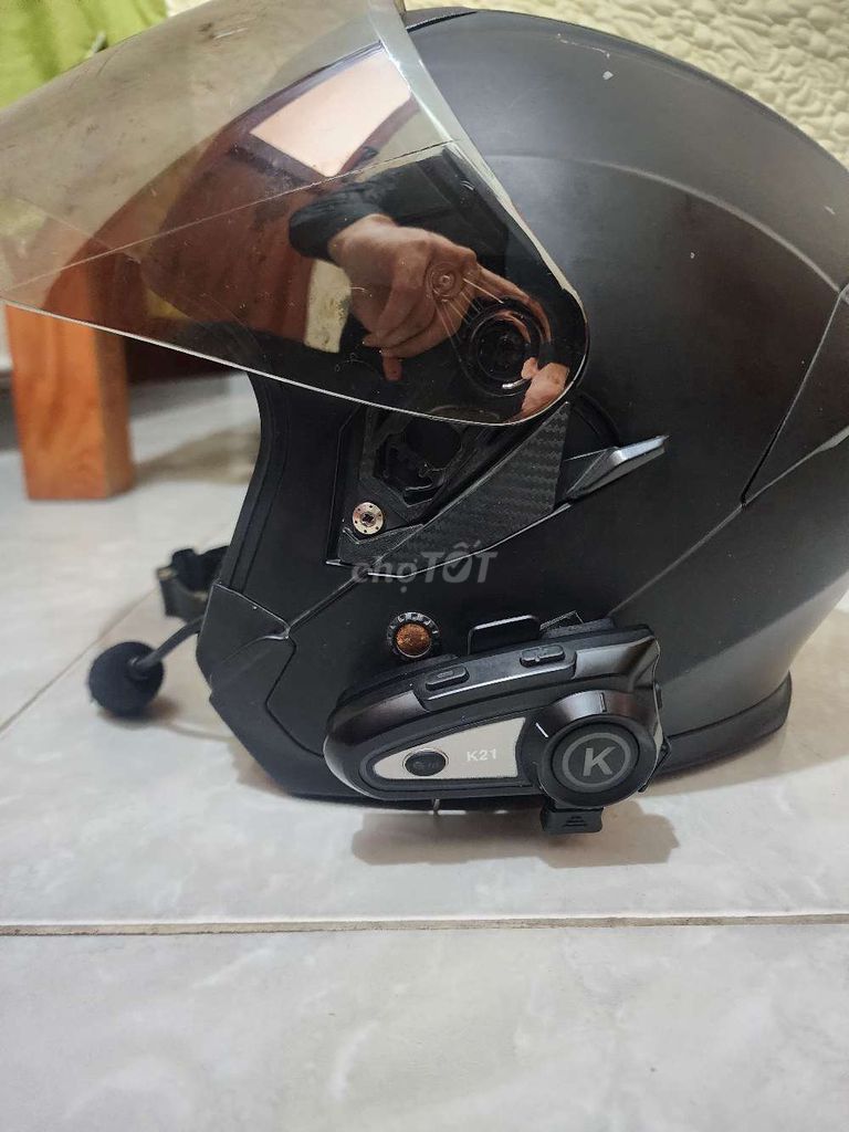 Nón bảo hiểm Bluetooth kèm kính râm bên trong Hàng. Mua bán Phụ tùng xe tại Huyện Thuỷ Nguyên Hải Phòng được đăng bởi Nobless hình 2