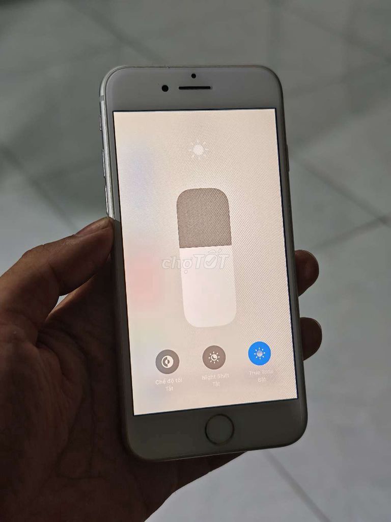 Apple iPhone 8 256GB Trắng. Mua bán Điện thoại tại Huyện Vũng Liêm Vĩnh Long được đăng bởi kua hình 1