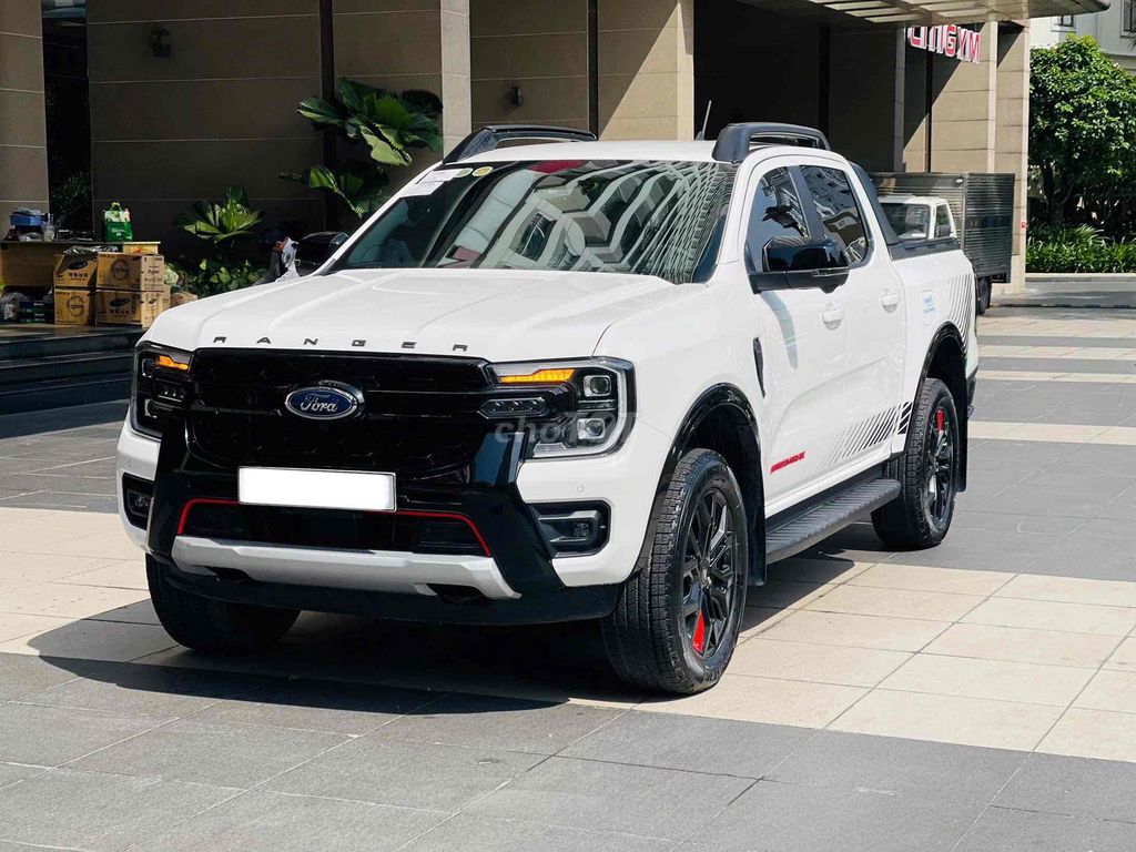 Ford Ranger 2025 Stormtrak 2.0L 4x4 AT - 1.987 km. Mua bán Ô tô tại Quận 3 Tp Hồ Chí Minh được đăng bởi Trí Xe Ford hình 1